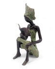 Bronze assis à poser 25 cm vert n°7 Bronzes d'Afrique
