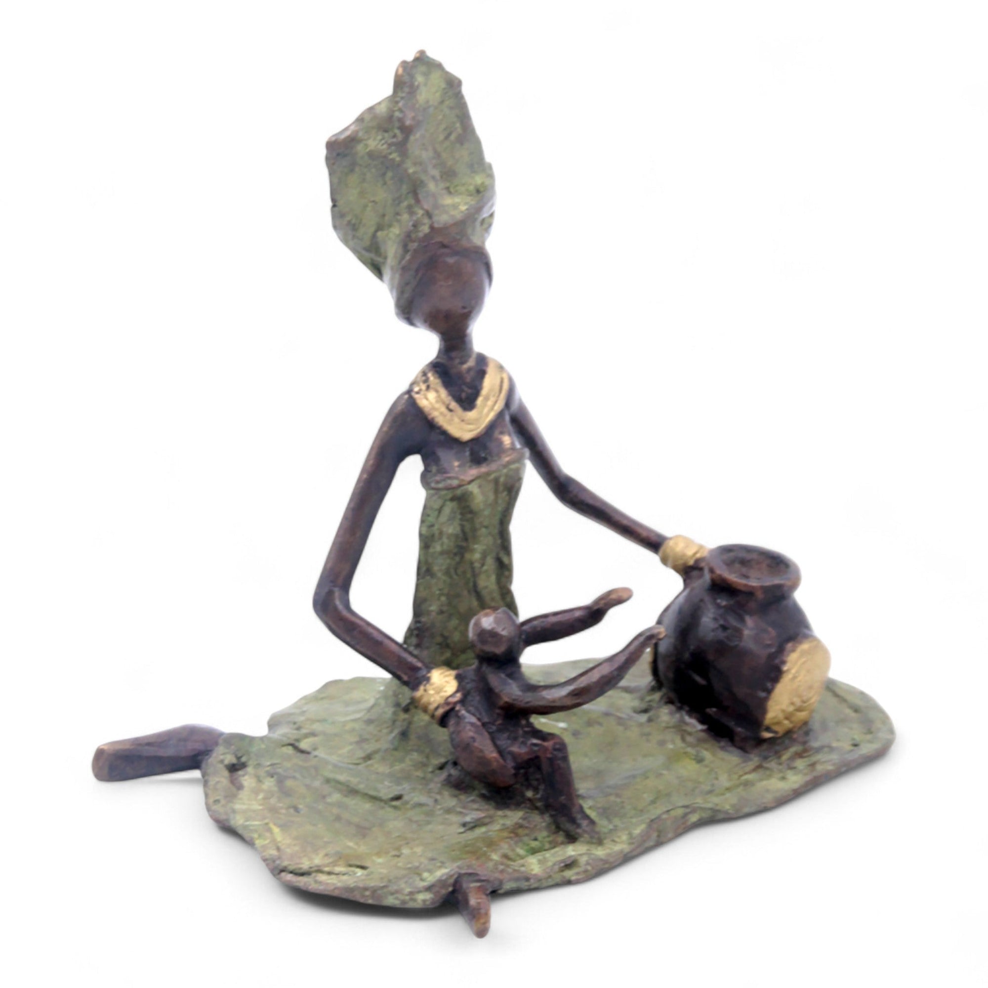 Bronze assis au sol 25 cm vert n°3