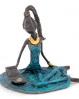 Bronze assis au sol 25 cm bleu n°7