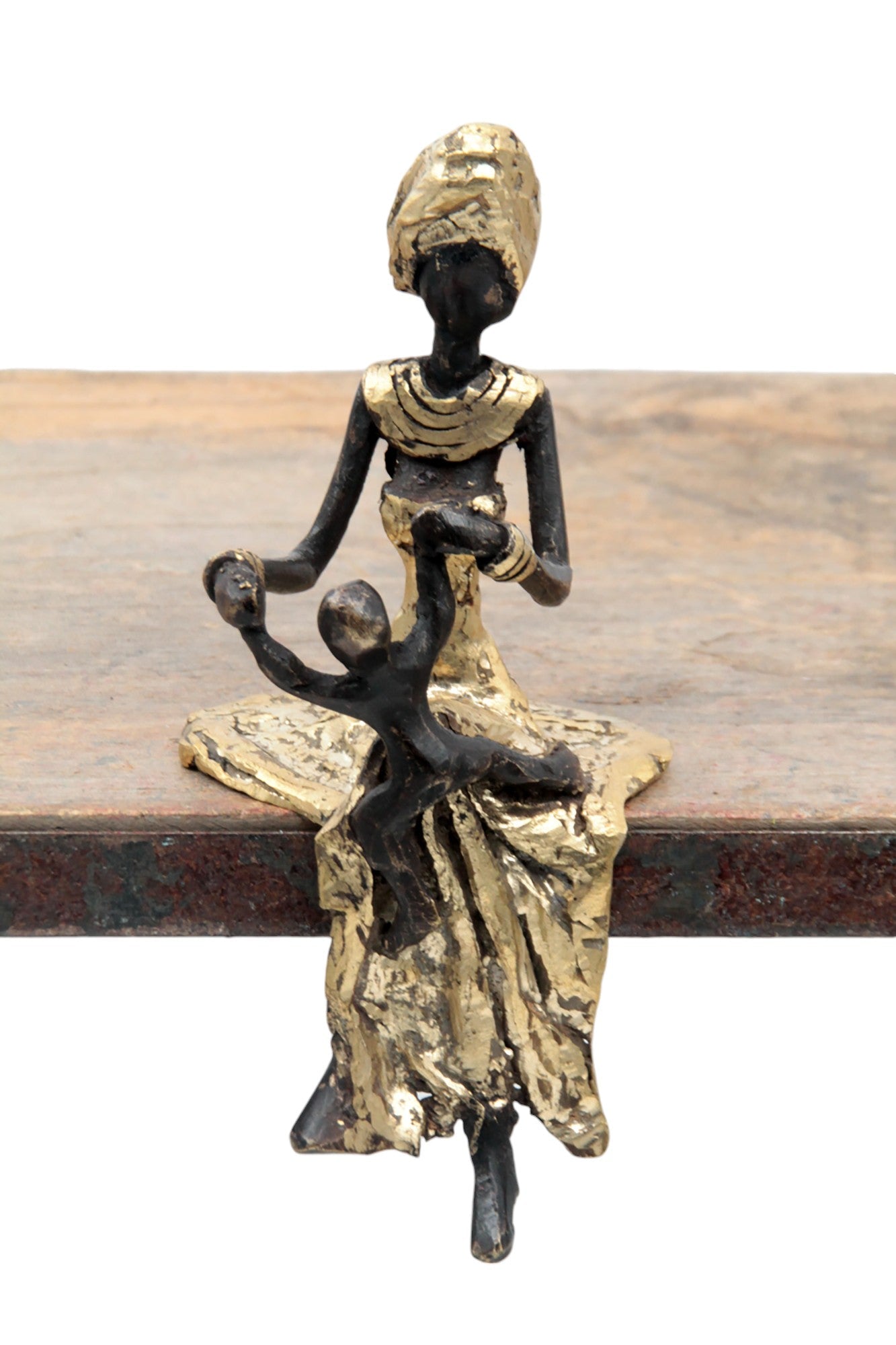 Bronze assis 15 cm doré n°18