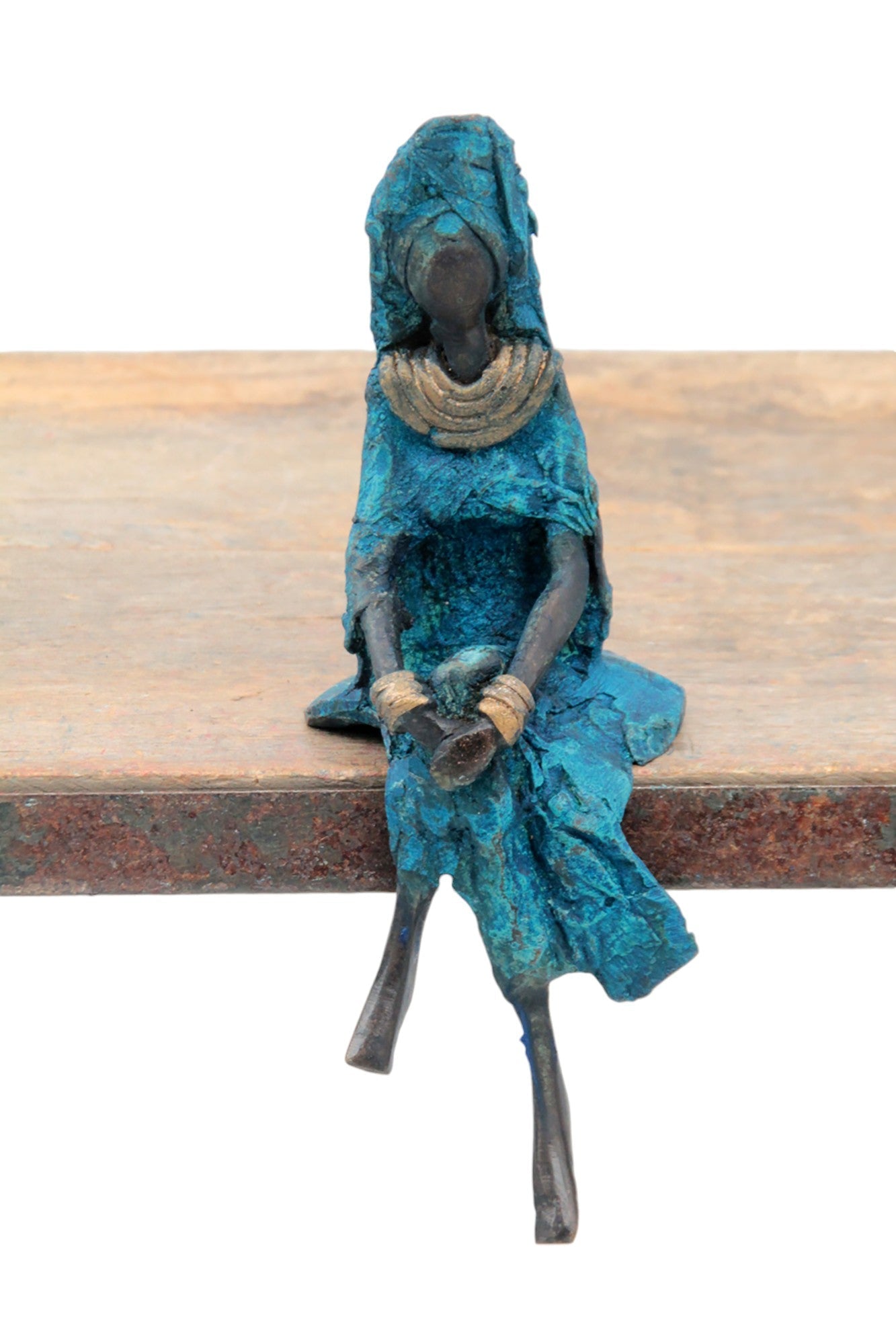 Bronze assis 15 cm bleu n°6