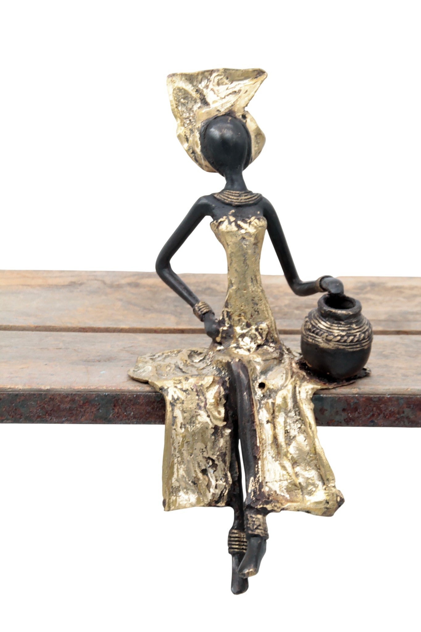 Bronze assis 25 cm doré n°5