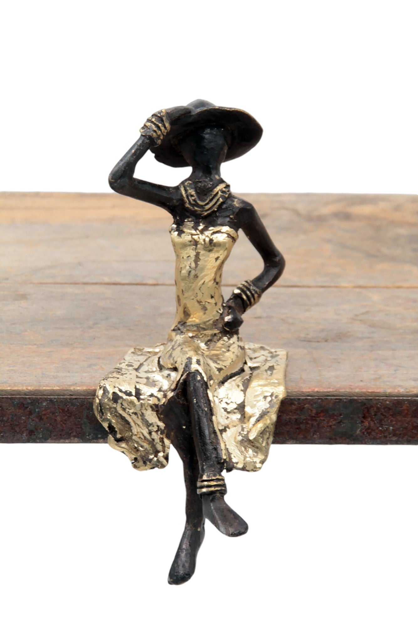 Bronze assis 15 cm doré n°16 