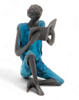 Bronze assis à poser 25 cm bleu n°1 