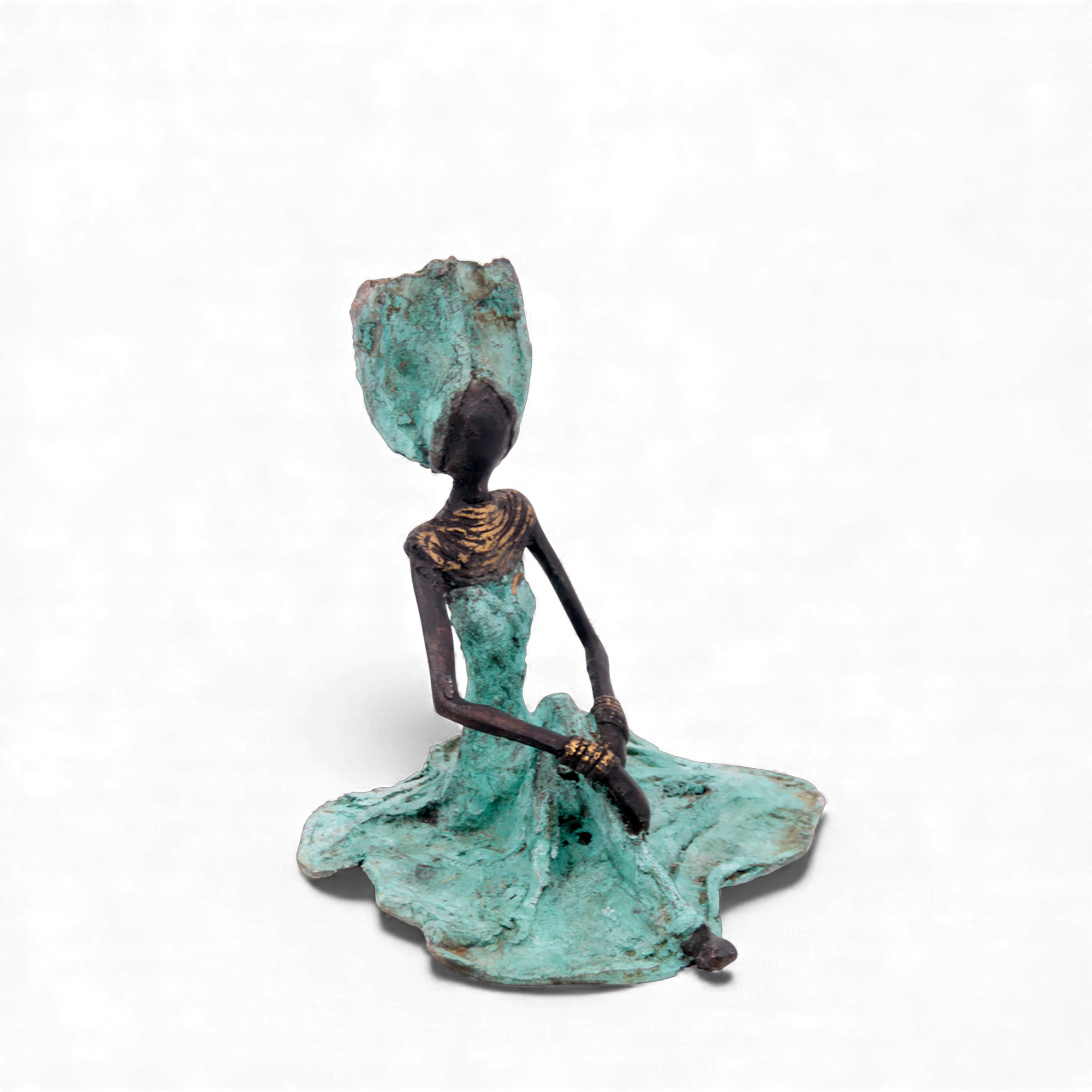 Bronze assis au sol 25 cm turquoise n°1 