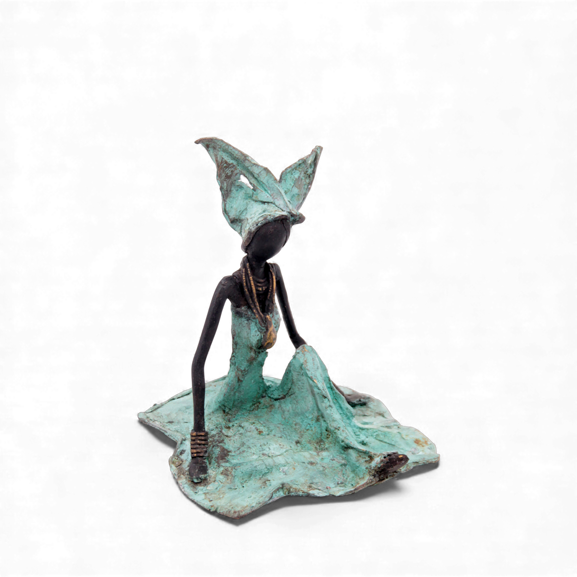 Bronze assis au sol 25 cm turquoise n°2 